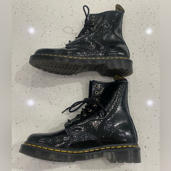 NWOT Dr. Martens Distressed Patent Leather Boots - Picture 3 of 5